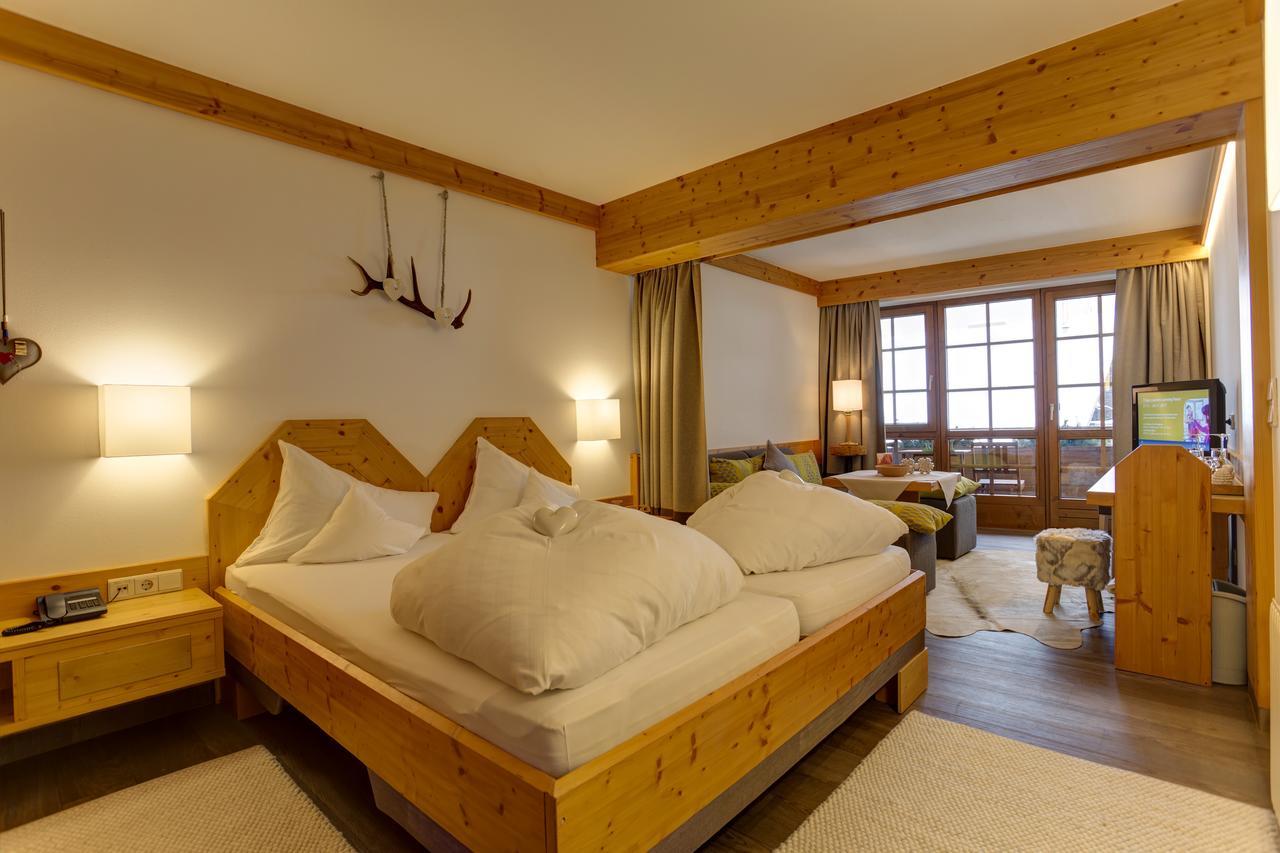 Am Dorfplatz Suites - Adults Only St. Anton am Arlberg Zewnętrze zdjęcie